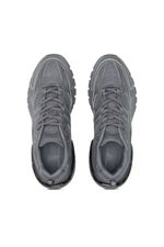 Y03373_P0423_T2000-5