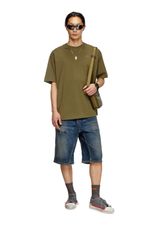 X10260_P5925_T7428-6