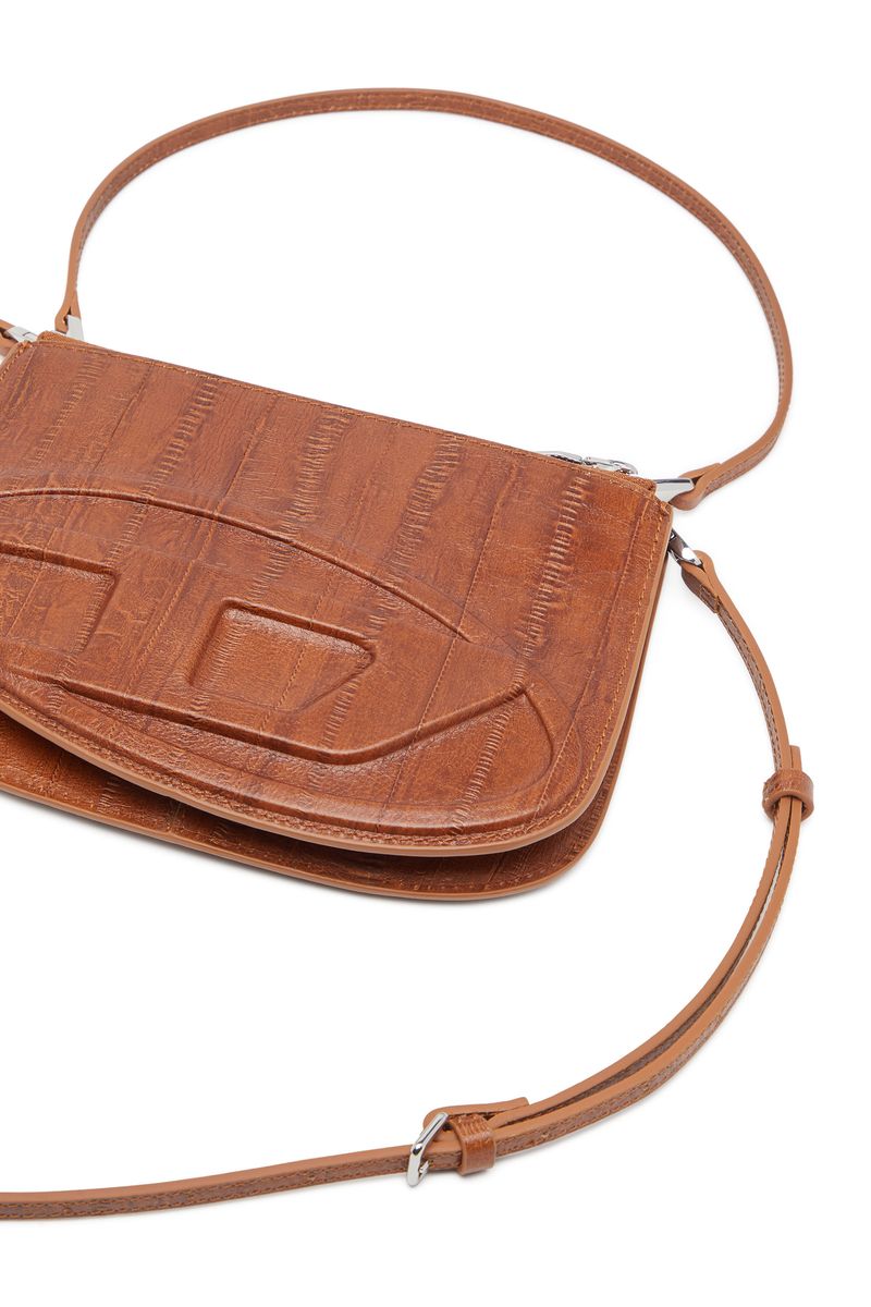 X10330_P8245_T2231-5