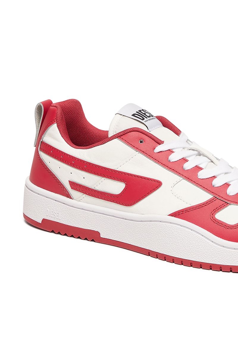 Y03204_P5576_H9798-6