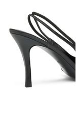 Y02985_PR818_T8013-5