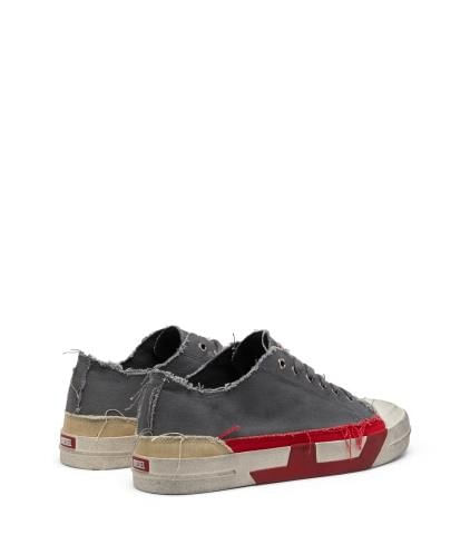 Y03504_P8114_HA689 3